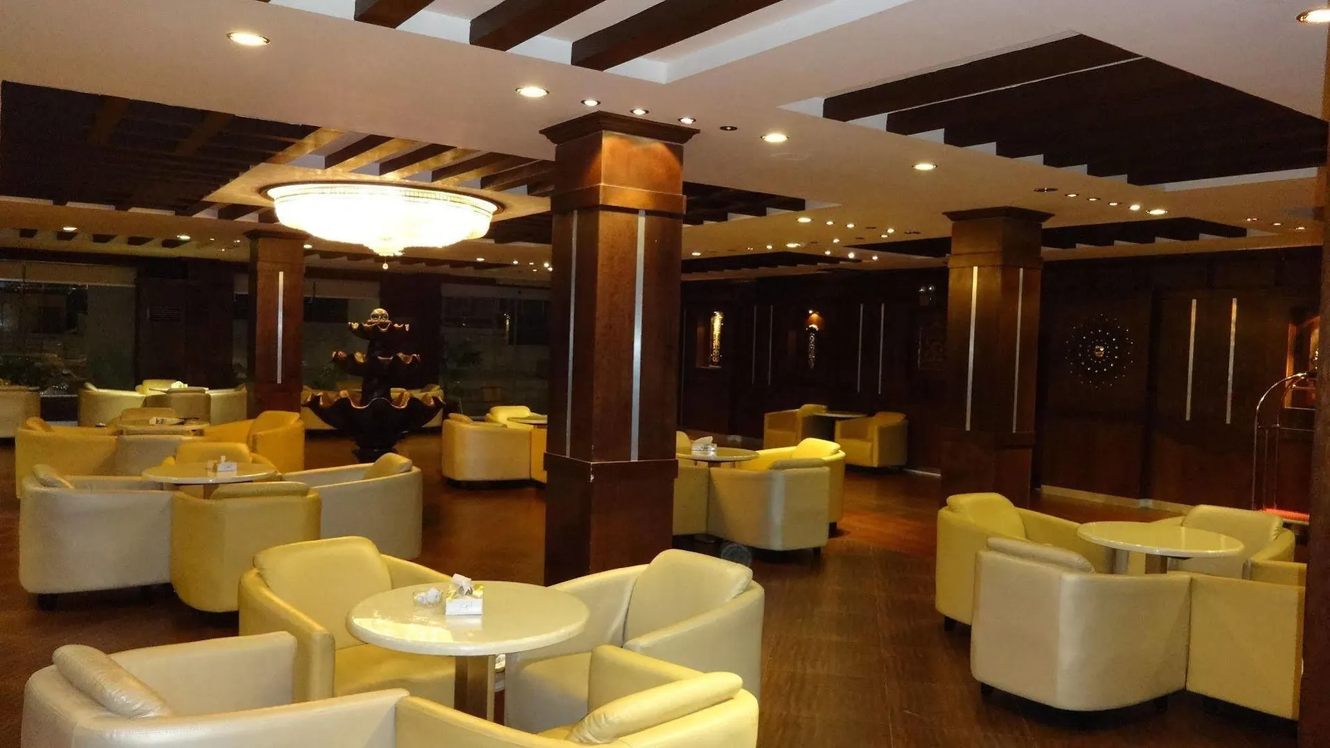 Aparthotel La Fontaine Quraish Suites Jeddah